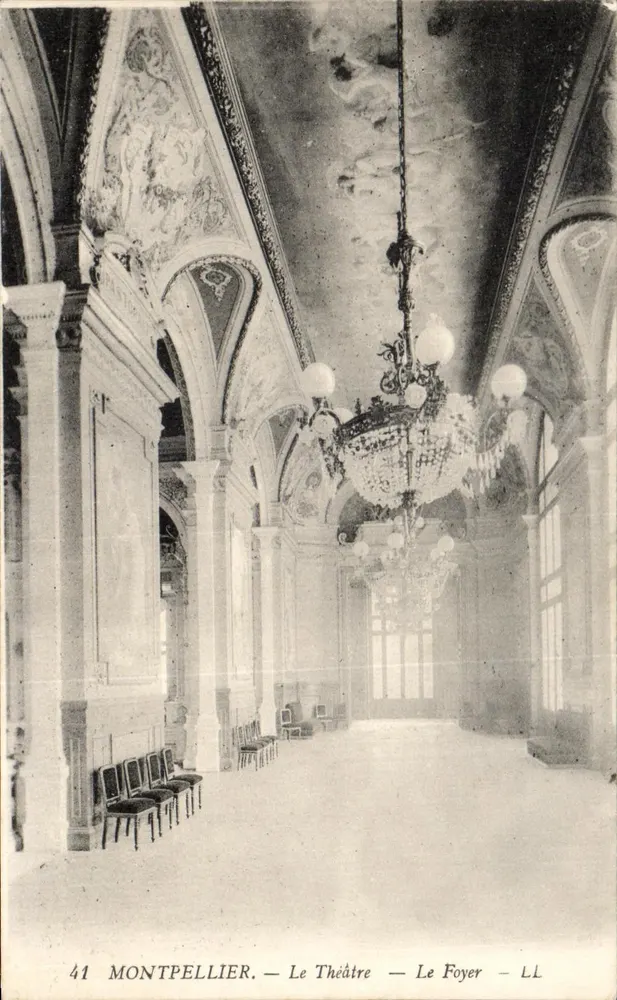 Montpellier — Das Theater — Der Foyer — LL - Vorderseite