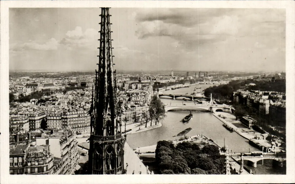 Paris... beim Spazieren — Panoramablick vom Notre-Dame — Éditions d'Art 'Yvon' Paris - Vorderseite