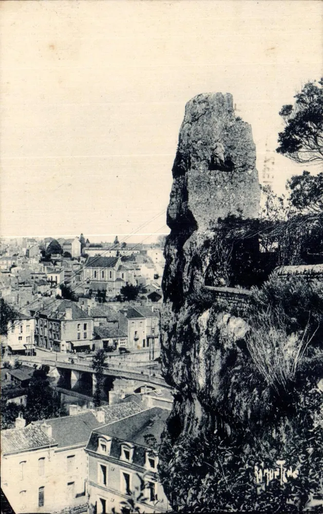 Rocher de Coligny — vista panorâmica — Edições de Arte Raymond Bergevin, La Rochelle - Frente