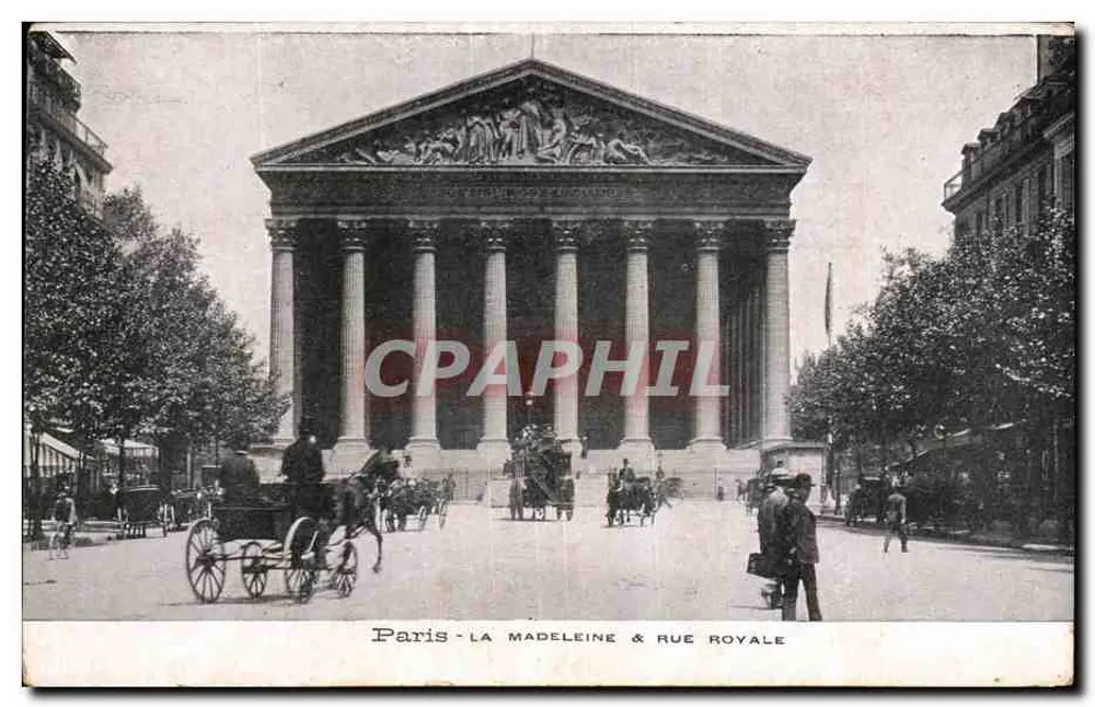 Paris - A Madeleine & Rue Royale — vista do templo com carruagens - Frente