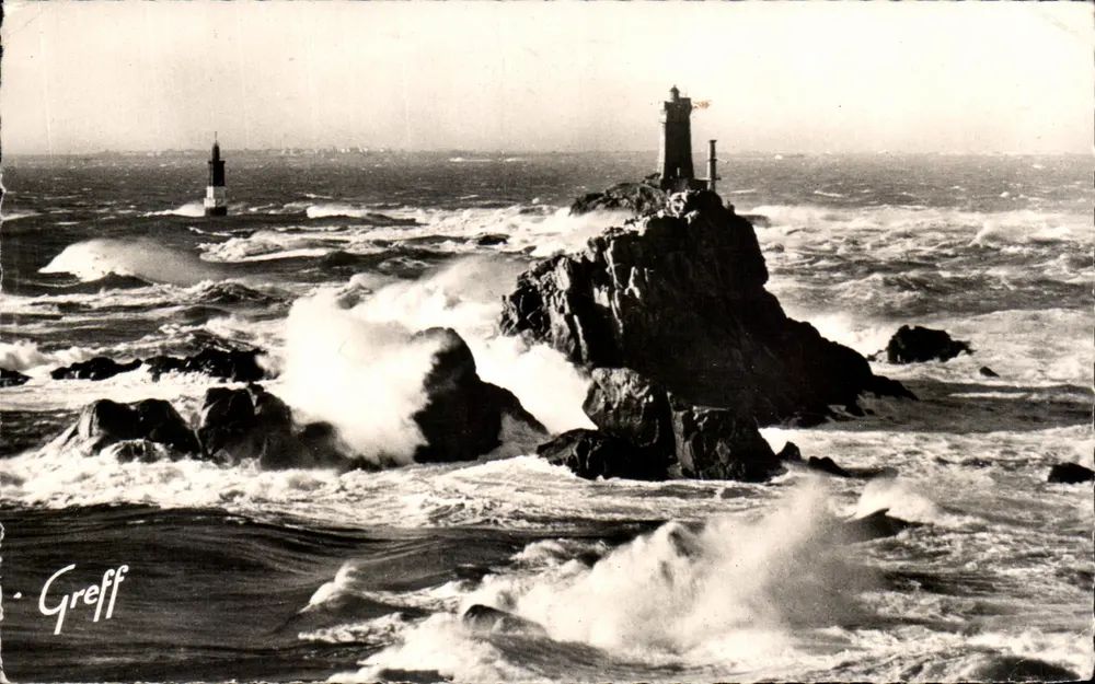 La Pointe du Raz — phare de la Vieille par tempête — Greff - Frente