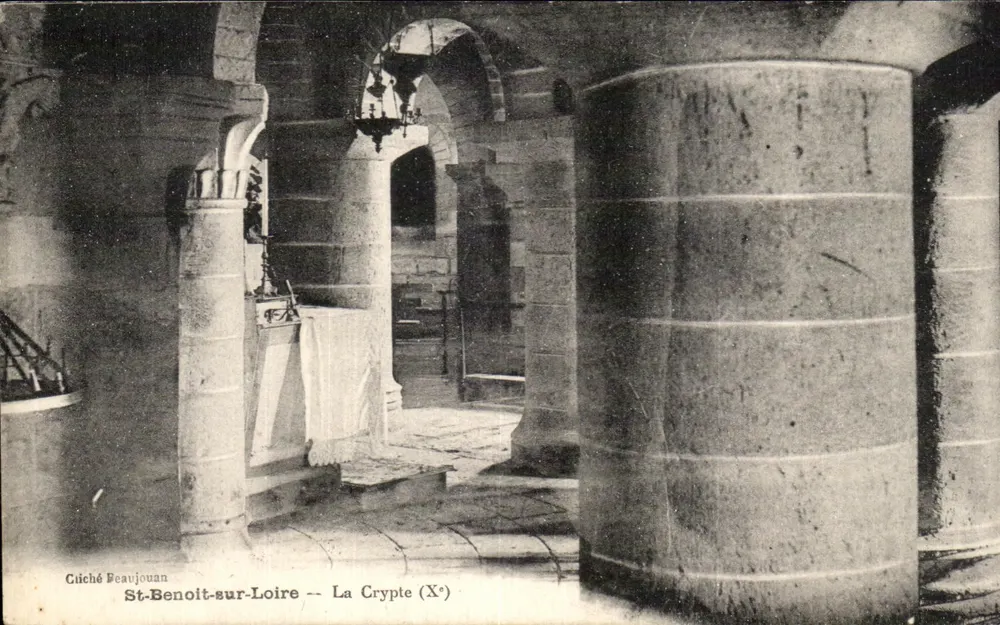 St-Benoît-sur-Loire — A Cripta (Xe) — Cuiché Beaujouan - Frente