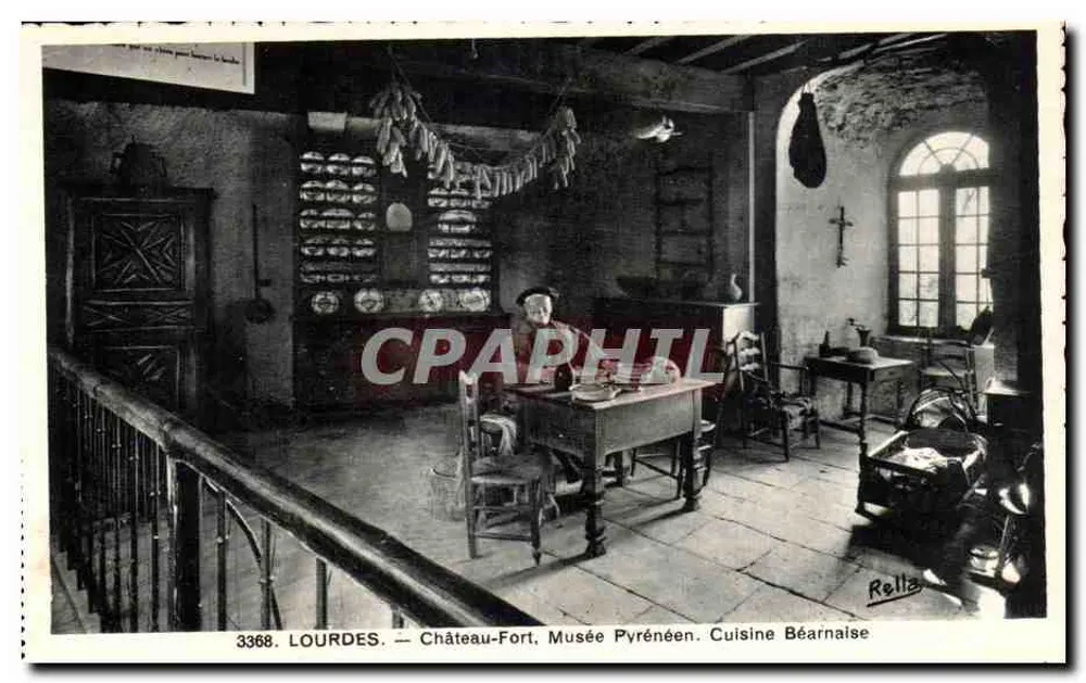 Lourdes — Château-Fort, Musée Pyrénéen, Béarnesische Küche — Rella - Vorderseite
