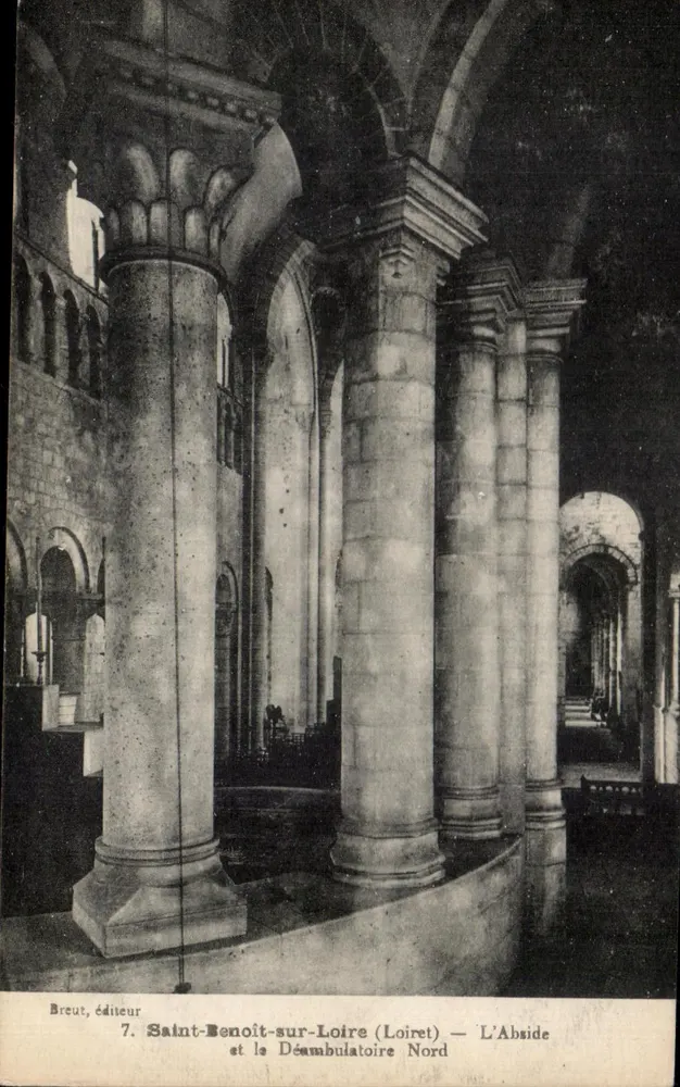 Saint-Benoît-sur-Loire (Loiret) — Die Apse und der nördliche Ambulatorium — Breut, Verleger, Nr. 7 - Vorderseite