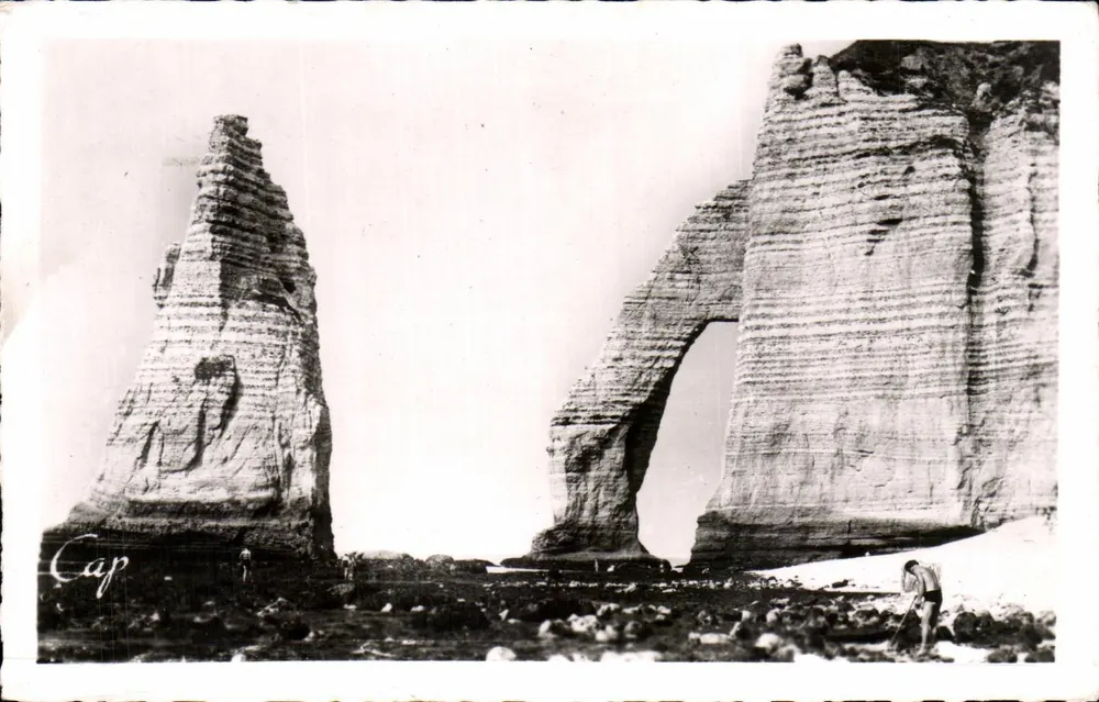 Etretat - Porte d'Aval und Grande Aiguille — C.A.P. - Paris - Vorderseite