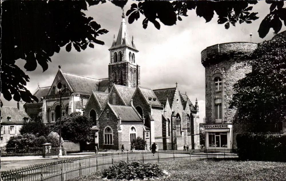 Laval (Mayenne) — Kathedrale und Perche Beucheresse — Éditions I. Perron & Raimbault - Vorderseite