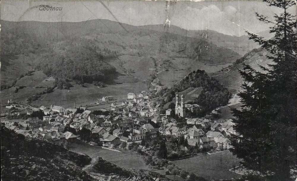 कूटनौ — गांव और उसके चर्च का पैनोरमा — ड्रुकेरी टॉडमैन, एल। फ्रैंक्ट - आगे