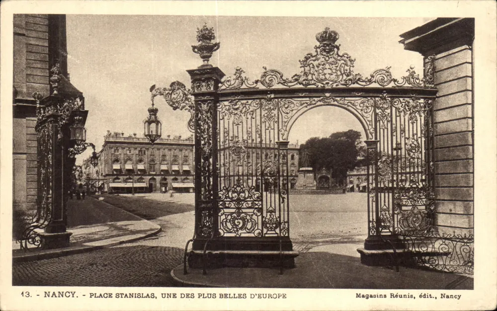Nancy - Place Stanislas, une des plus belles d'Europe — Magasins Réunis, édit., Nancy - Voorkant