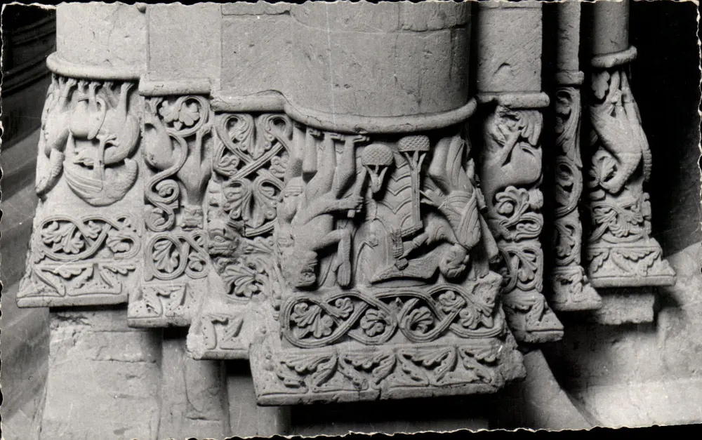 Saintes (Charente Maritime) — Igreja de São Eutrópe, A pesagem das Almas — J. Denis, Editor, SAINTES - Frente