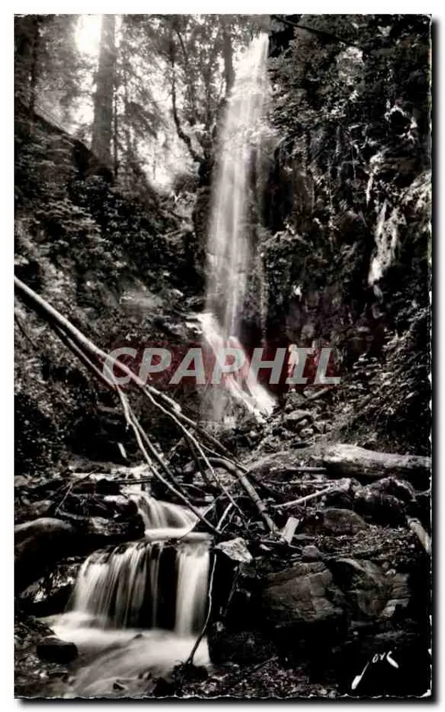 Cachoeira em uma floresta — n°443 — Editor André Montauban - Frente