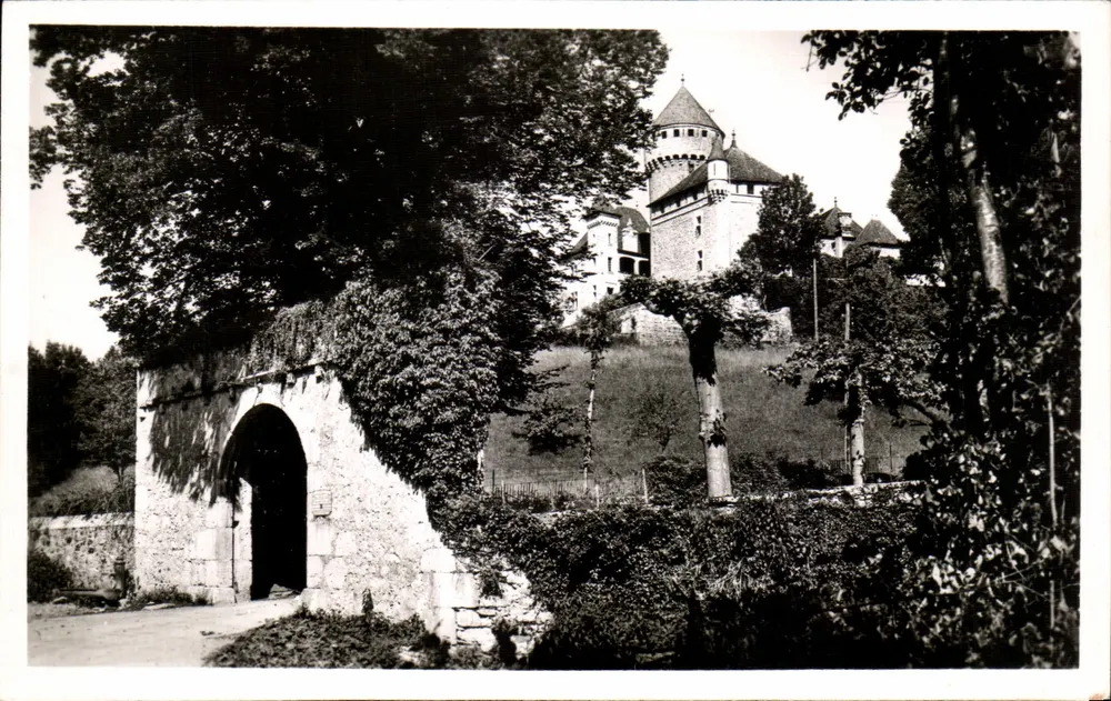 Castelo de Montrottier — Arredores de Annecy — Edição GIL, Annecy - Frente