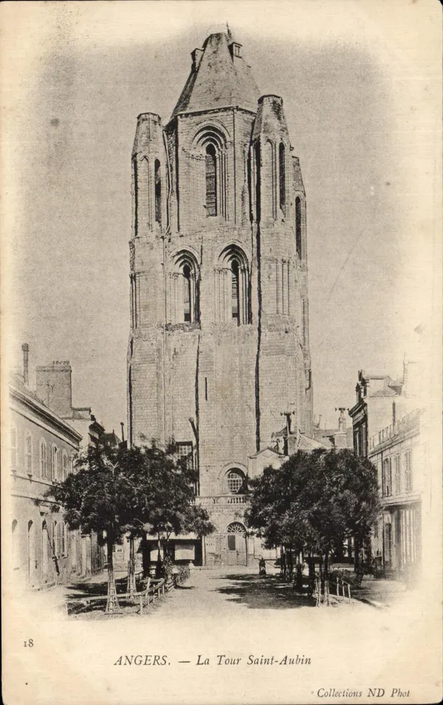 Angers — Torre Saint-Aubin — Coleções ND Phot - Frente
