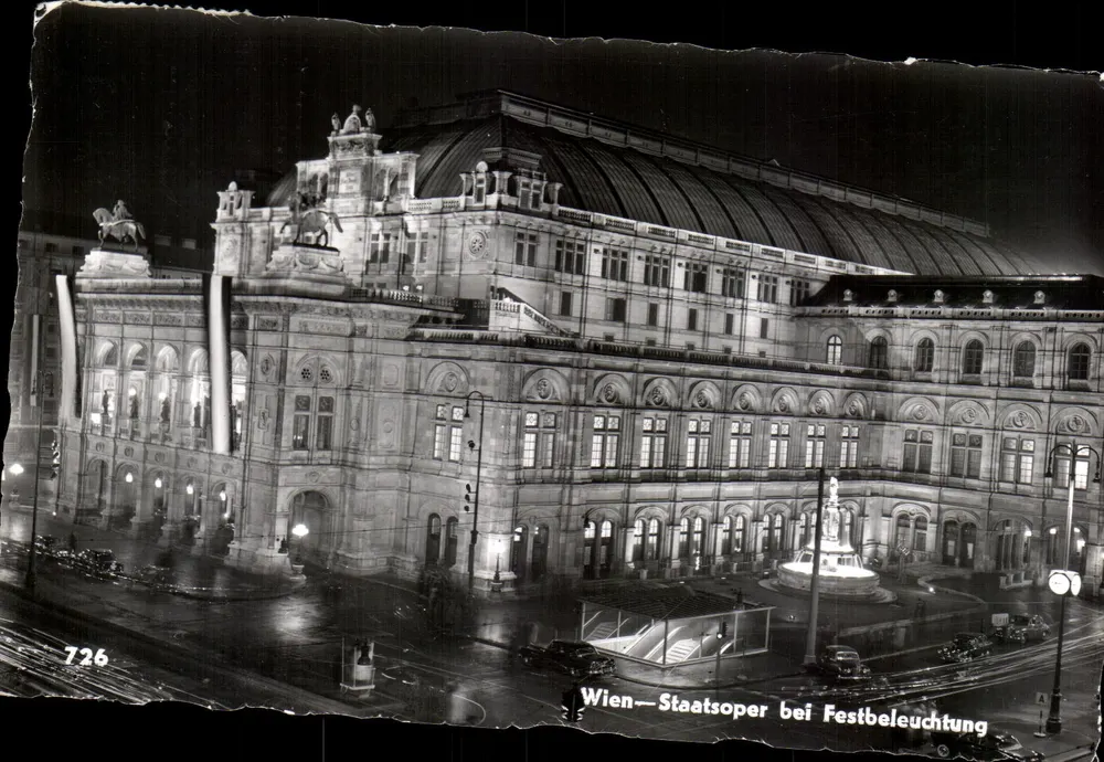 Viena—Ópera Estatal sob iluminação festiva — fotografia noturna — série 726 - Frente
