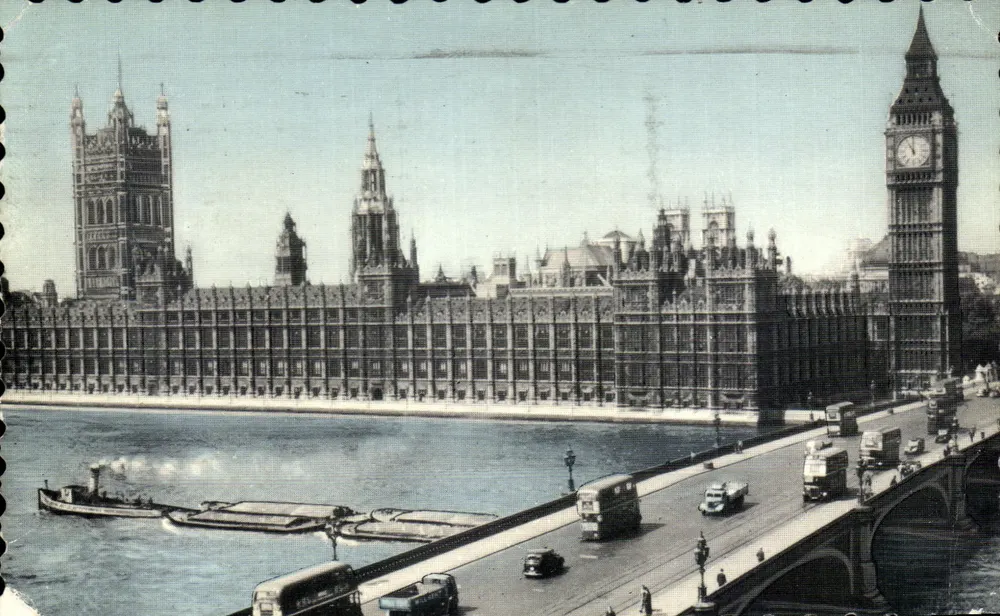 London — Ansicht des Parlaments und der Big Ben Uhr — The Photographic Greeting Card Co. Ltd. n°5 - Vorderseite