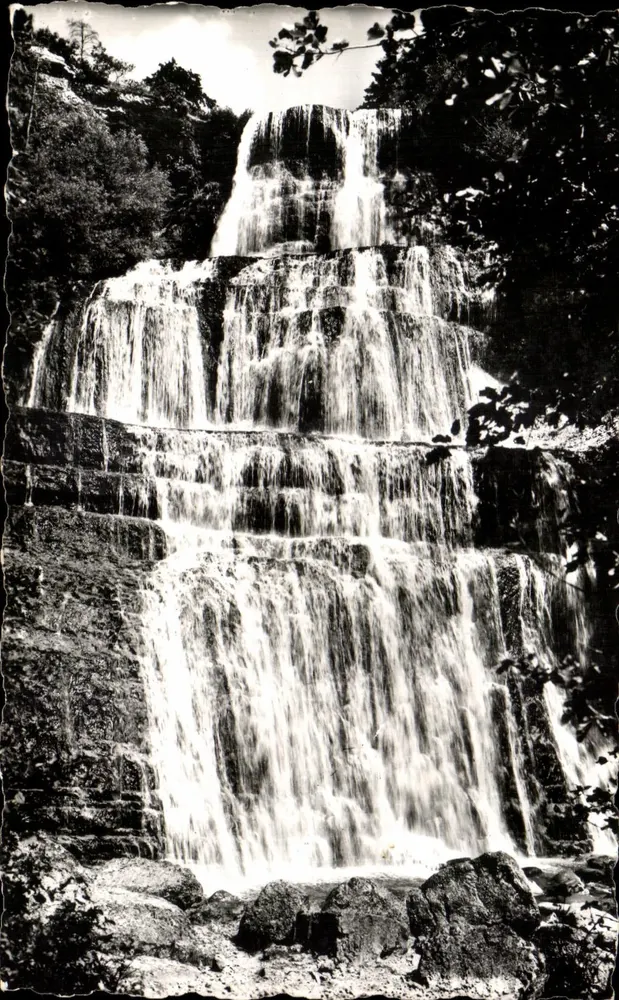Cascata e Ventola — La Franche-Comté Pittoresque — Edizione E. PROFET, 15, rue du Parlement, Douai - Recto