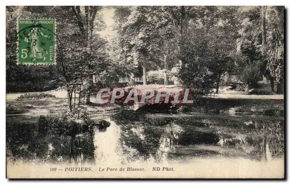 Poitiers — O Parque de Blossac — ND Phot. - Frente