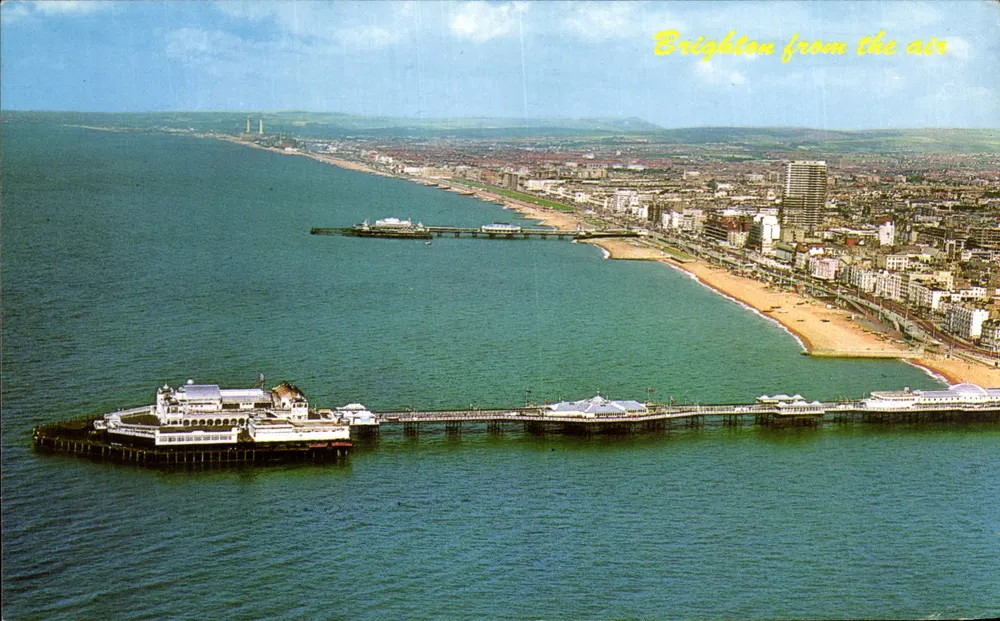 Brighton visto desde arriba — vista aérea — Cophoto View - Anverso