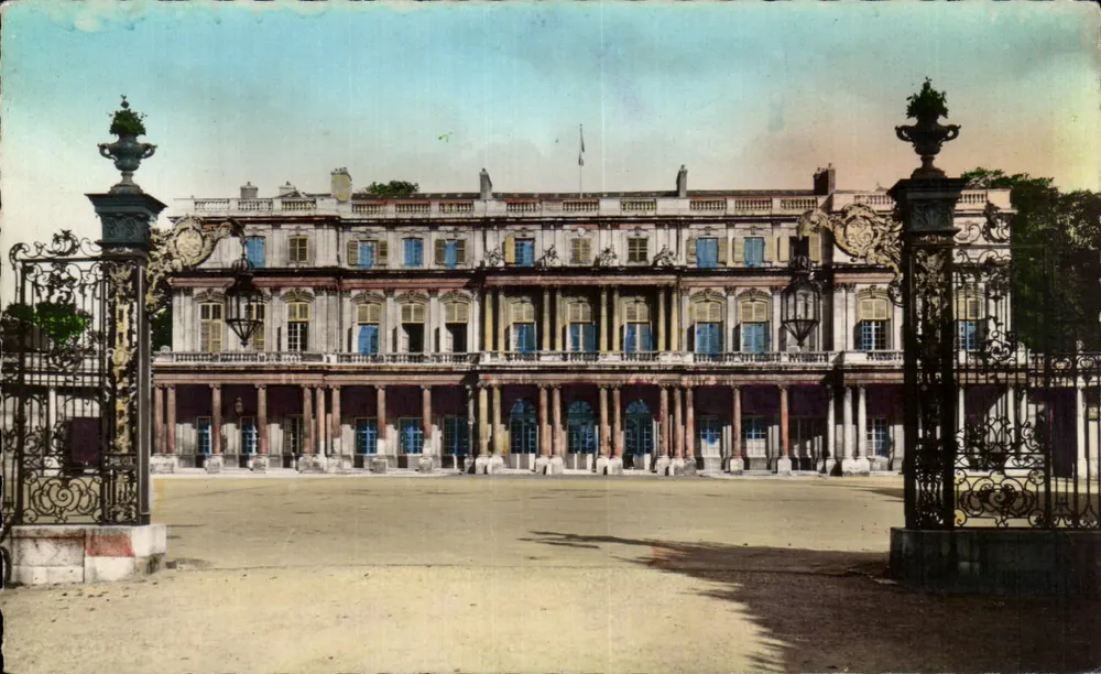 Palast des Regierungs in Nancy — Blick auf das Hauptgebäude — Editions O.P. - Paris - Vorderseite