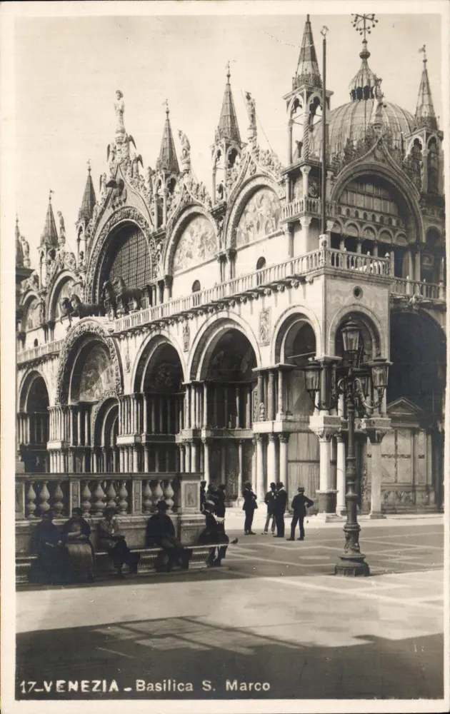 Veneza - Basílica de S. Marco — editor desconhecido, n° 17 - Frente