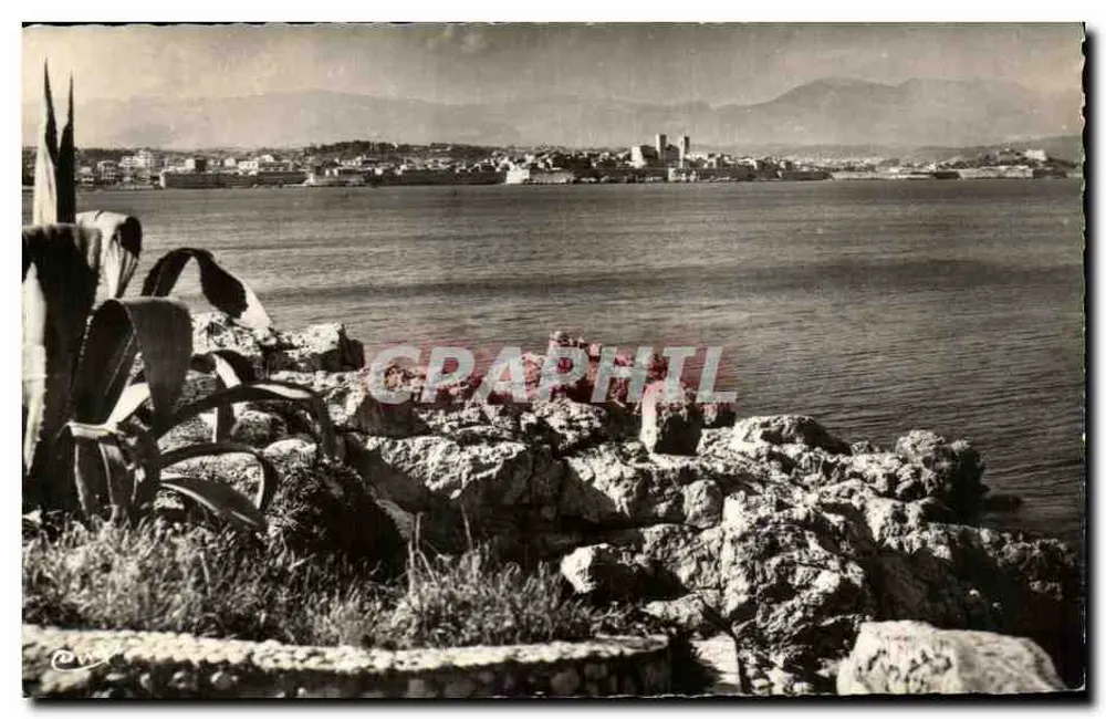 Antibes — Vista da cidade a partir do porto — Agde, editor Agde - Frente