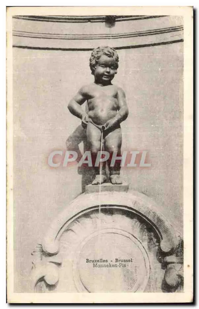 Bruxelas - Bruxelas - Mannenken-Pis — estátua de menino urinando - Frente