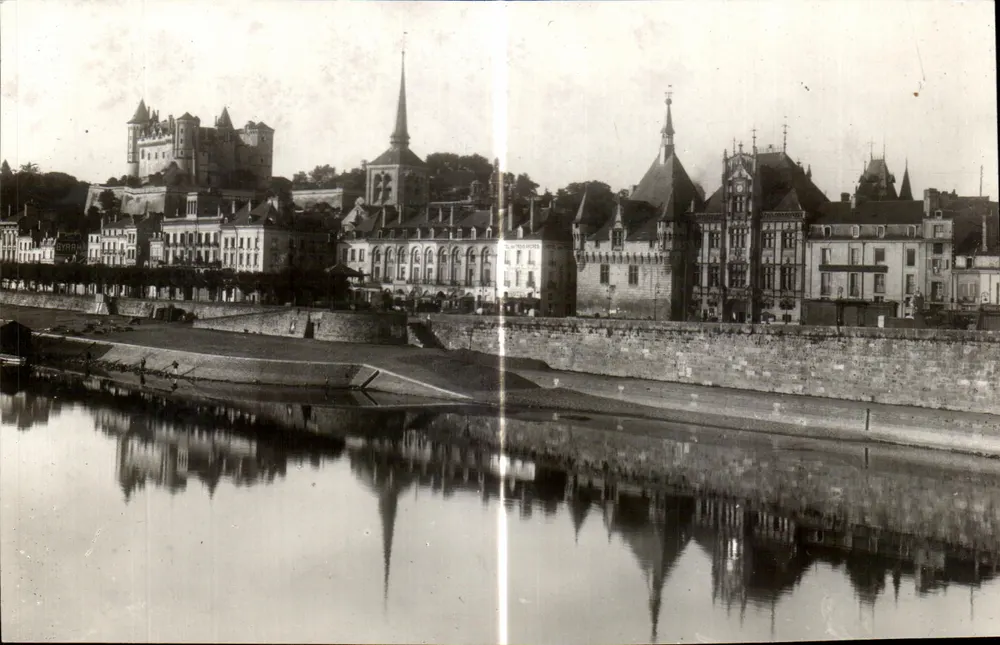 Saumur (M.-et-L.) — Vista geral — R. Dorange, Tours - Frente