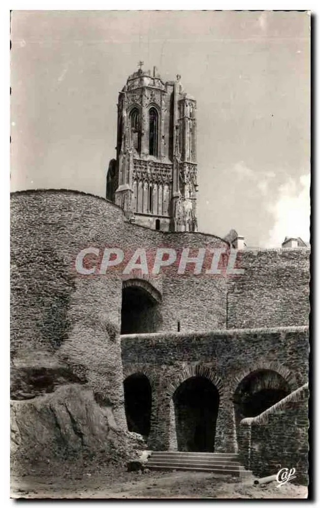Saint-Lô — Die Mauern und Notre-Dame — C. des Arts - Vorderseite