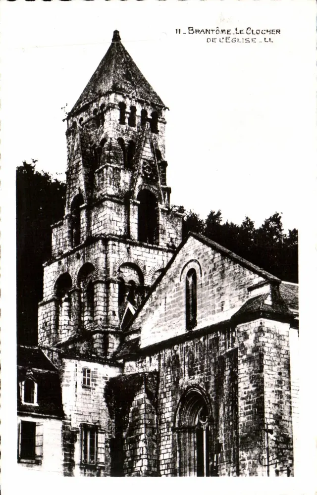 Brantôme - De Klokkenstoel van de Kerk — Uitgever: REAL-PHOTO, Parijs - Voorkant