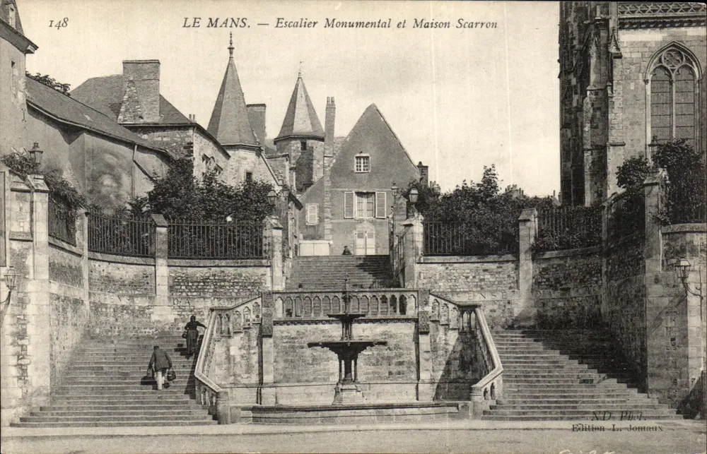 Le Mans — Escada Monumental e Casa Scarron — Edição L. Jomaux - Frente