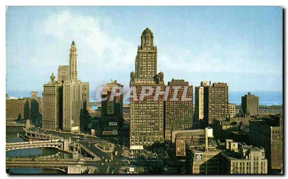 Chicago — Wacker Drive und Hochhäuser — Verlag: Cameco Greeting Cards, Inc. Nr. P7403 - Vorderseite