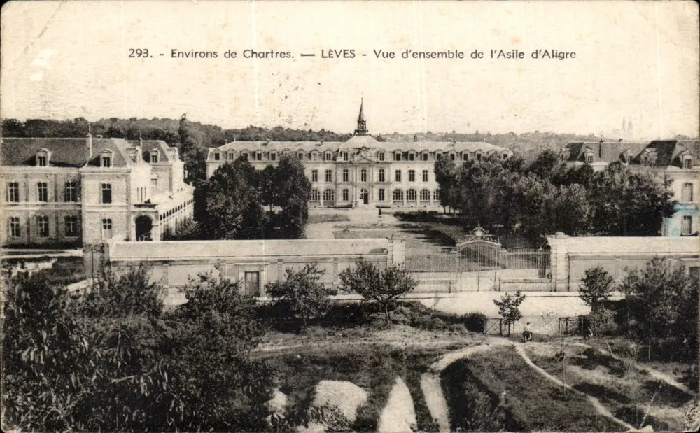 Entornos de Chartres — LÈVES — Vista general del Asile d'Aligre - Anverso