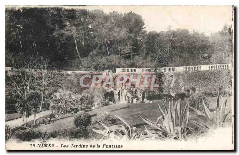 Nîmes - Die Gärten der Fontaine - Vorderseite