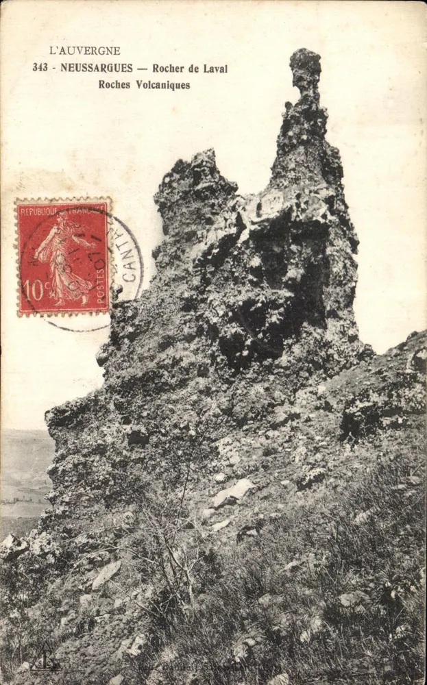 Auvergne — Rocher de Laval — Vulkanische Felsen — Verlag: Daniel Sarron, Nr. 343 - Vorderseite