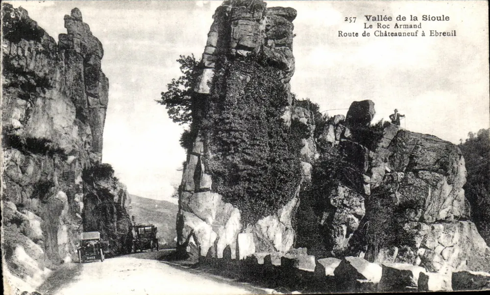 Tal der Sioule — Le Roc Armand — Route von Châteauneuf nach Ebrenil — n° 257 - Vorderseite