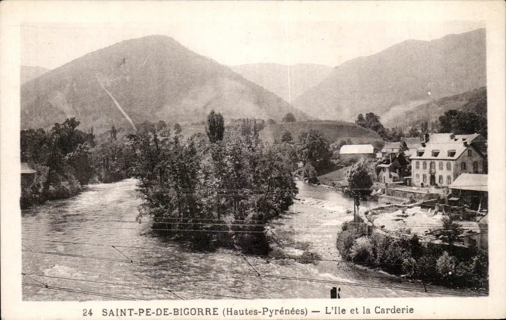 Saint-Pé-de-Bigorre (Hautes-Pyrénées) — Die Insel und die Kartenfabrik - Vorderseite