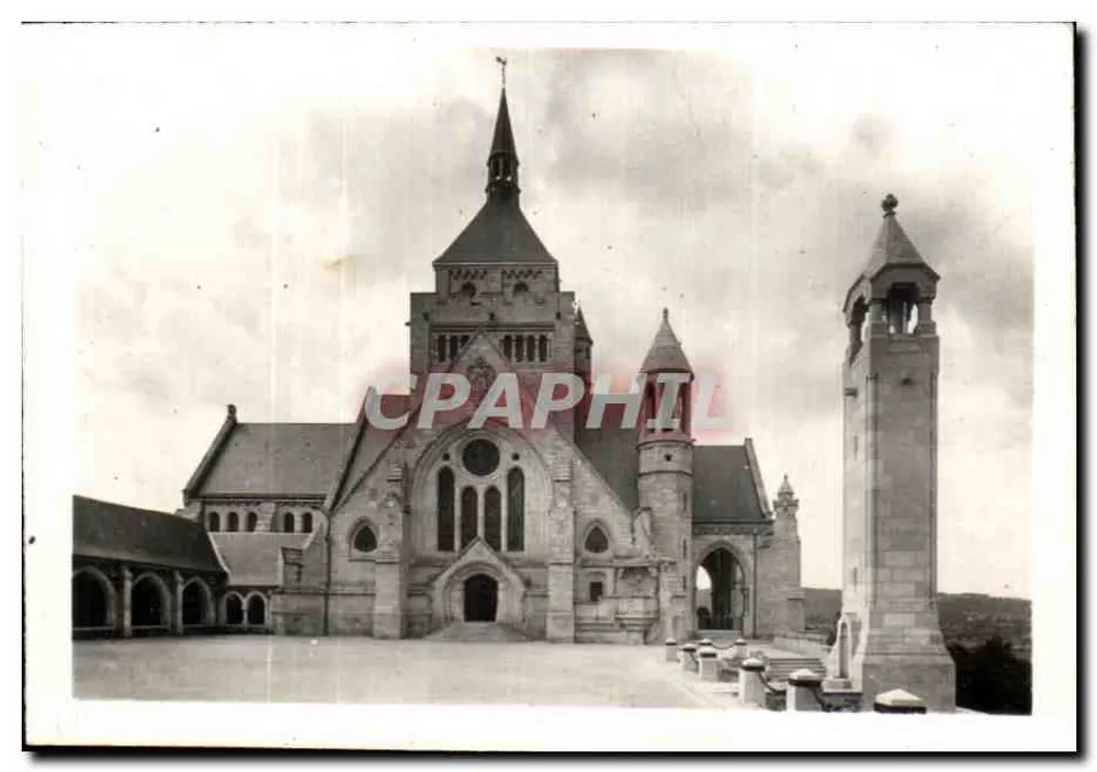Kapelle, noordzijde — Uitzicht op de kapelle met klokkentoren en aangrenzend gebouw — nr. 3 - Voorkant