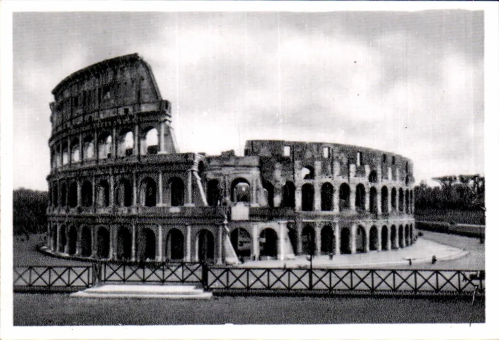Kolosseum von Rom — Panoramablick - Vorderseite
