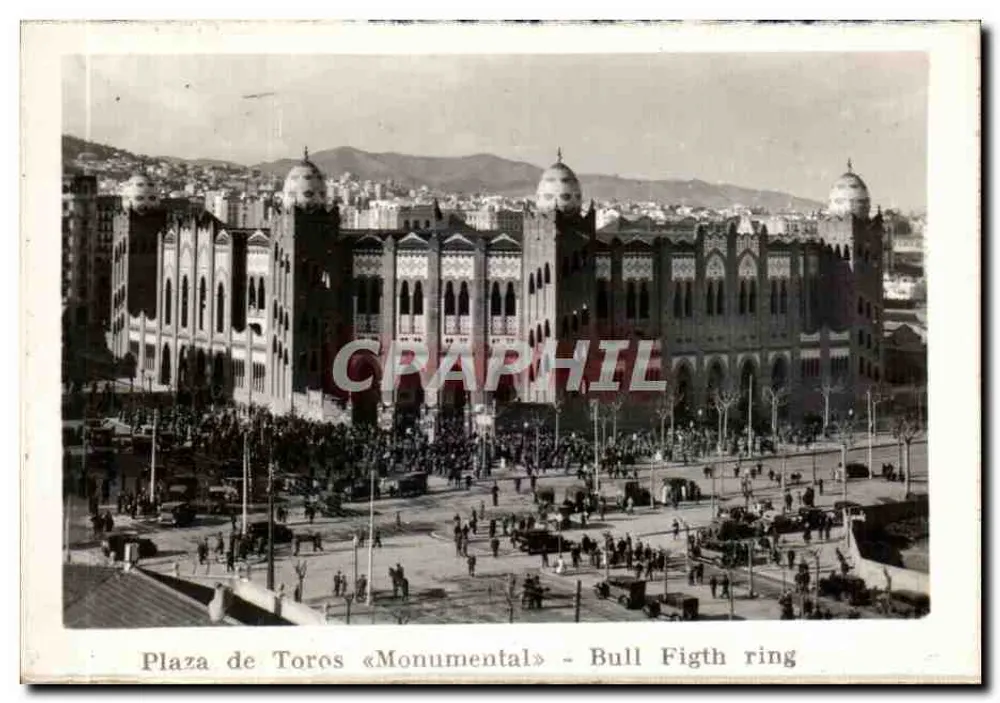 Plaza de Toros «Monumental» - Bull Fighting ring - Vorderseite