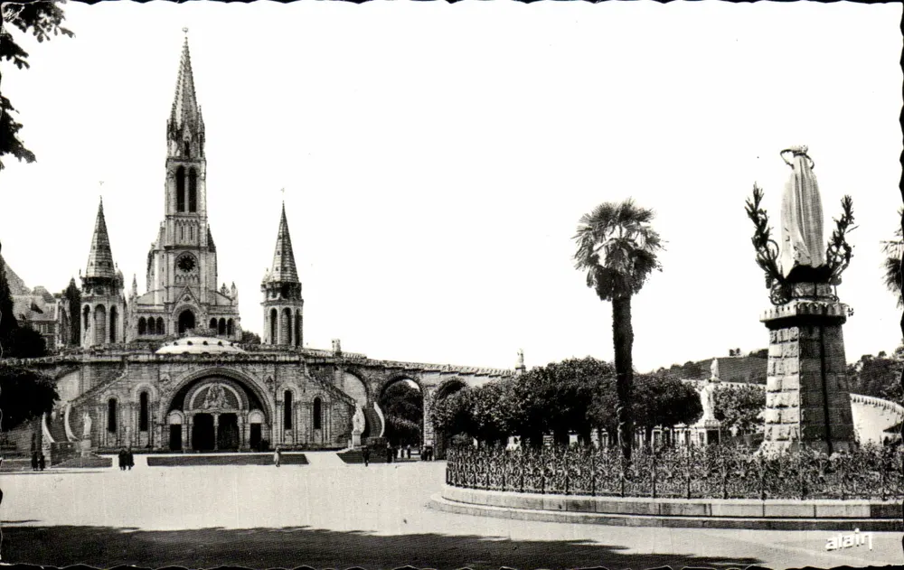 Lourdes — Die Basilika und die gekrönte Jungfrau — Editions d'Art C.L.D., Lourdes - Vorderseite