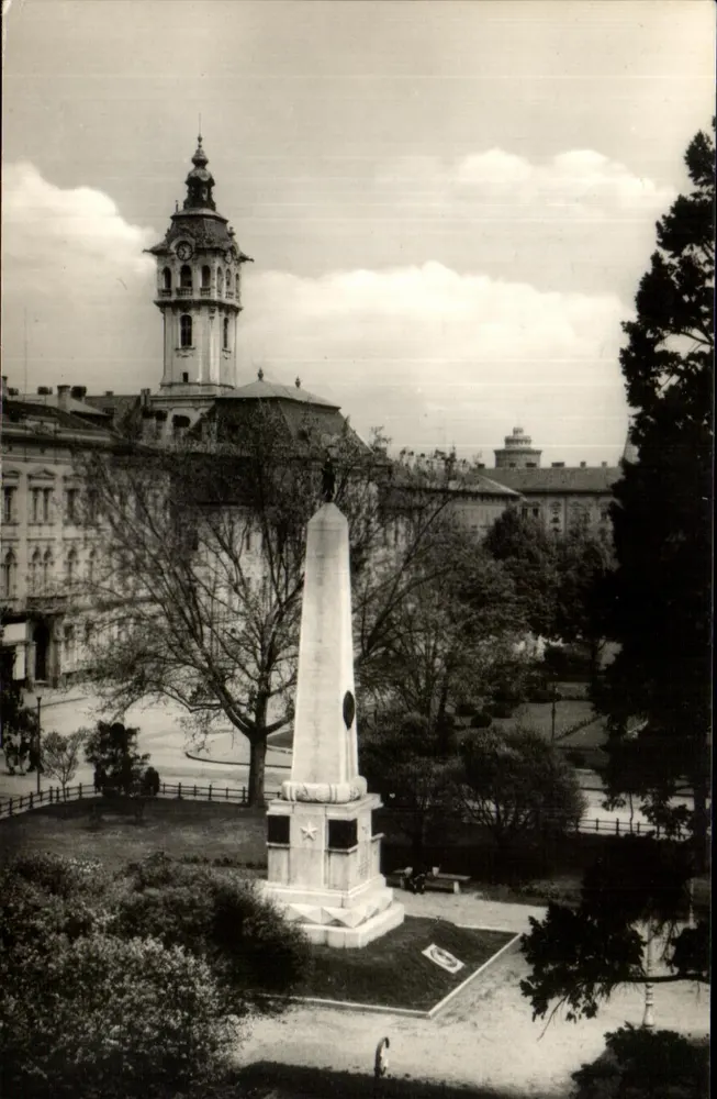 Széchenyi-Platz — Gedenkmonument — Képzőművészeti Alap Külövvállala, Budapest - Vorderseite