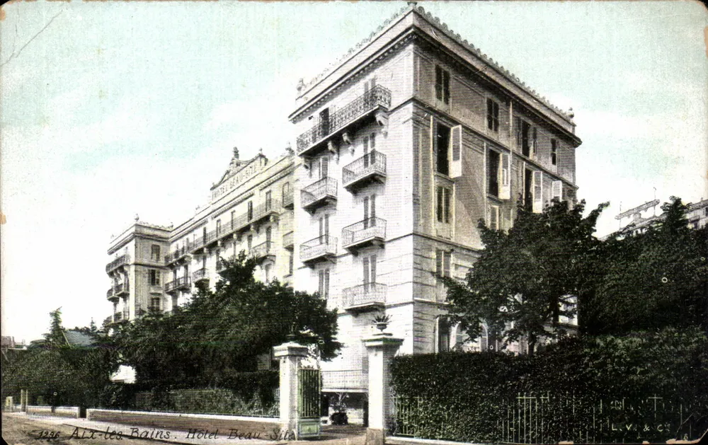 Aix-les-Bains — Hôtel Beau-Site — éditeur L.V. & Cie, n° 1336 - Frente