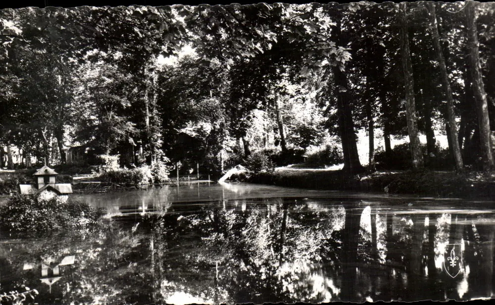 Pougués-les-Eaux — Park des Thermalbetriebs — Der See — Éditions du R.S. — n°3 - Vorderseite