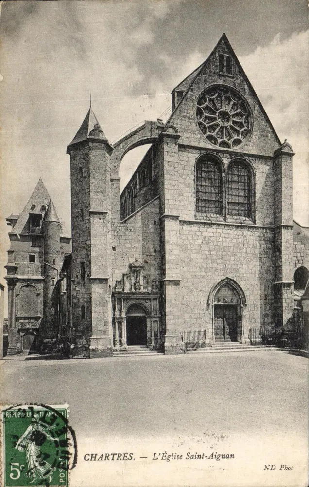 Chartres — A Igreja de Saint-Aignan — ND Phot - Frente