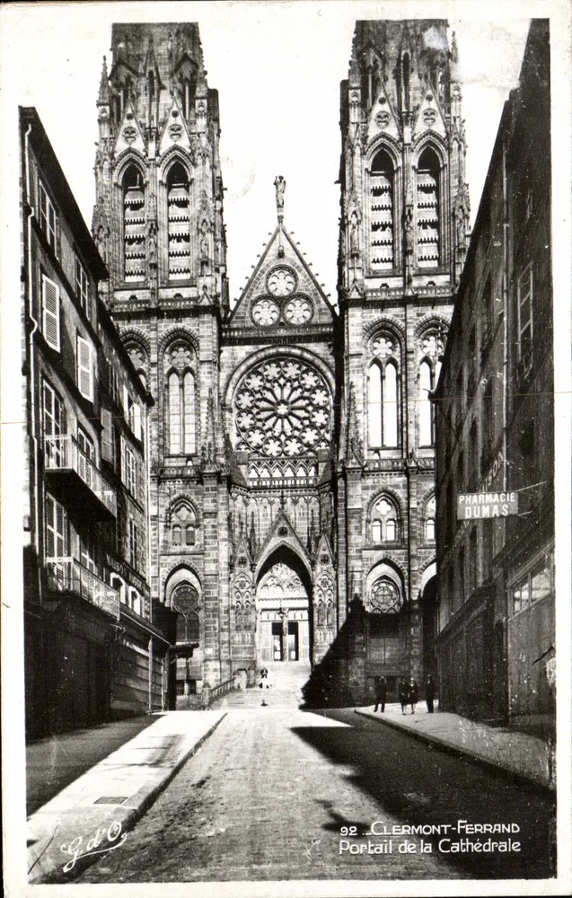 Clermont-Ferrand — Portal der Kathedrale — G.d.O. n°92 - Vorderseite