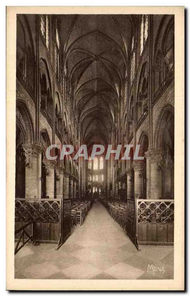 Notre-Dame — A nave central — Edições d'arte MONA, Paris - Frente