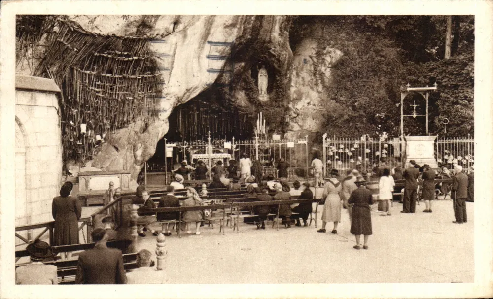 Lourdes — A Grotta — Edição Palais du Rosaire, n°18 - Frente