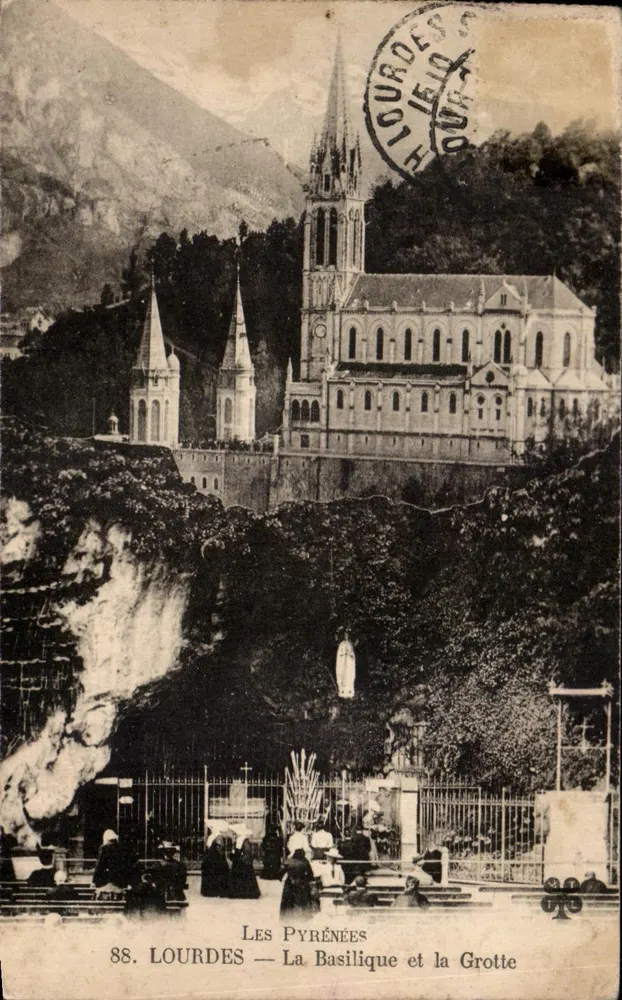Lourdes — Die Basilika und die Grotte — Verleger unbekannt, Nr. 88 - Vorderseite