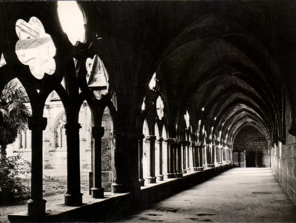 Bayonne (B.P.) - Binnenkant van het Cloître — L. Chalagneau, 511 - Voorkant