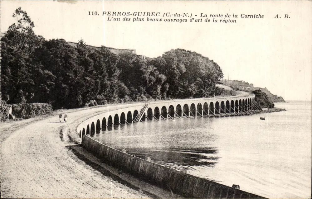 Perros-Guirec (C.-du-N.) — Die Straße der Corniche — A. B. - Vorderseite