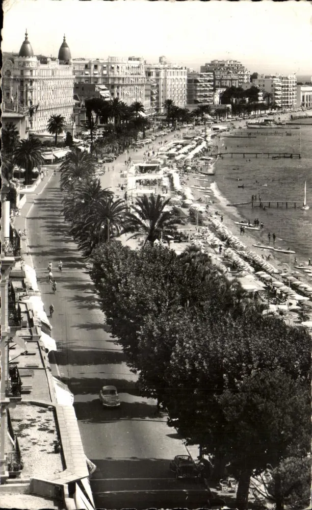 Cannes - La Croisette — vista panorâmica — Les Éditions "MAB" - F 39 - Frente